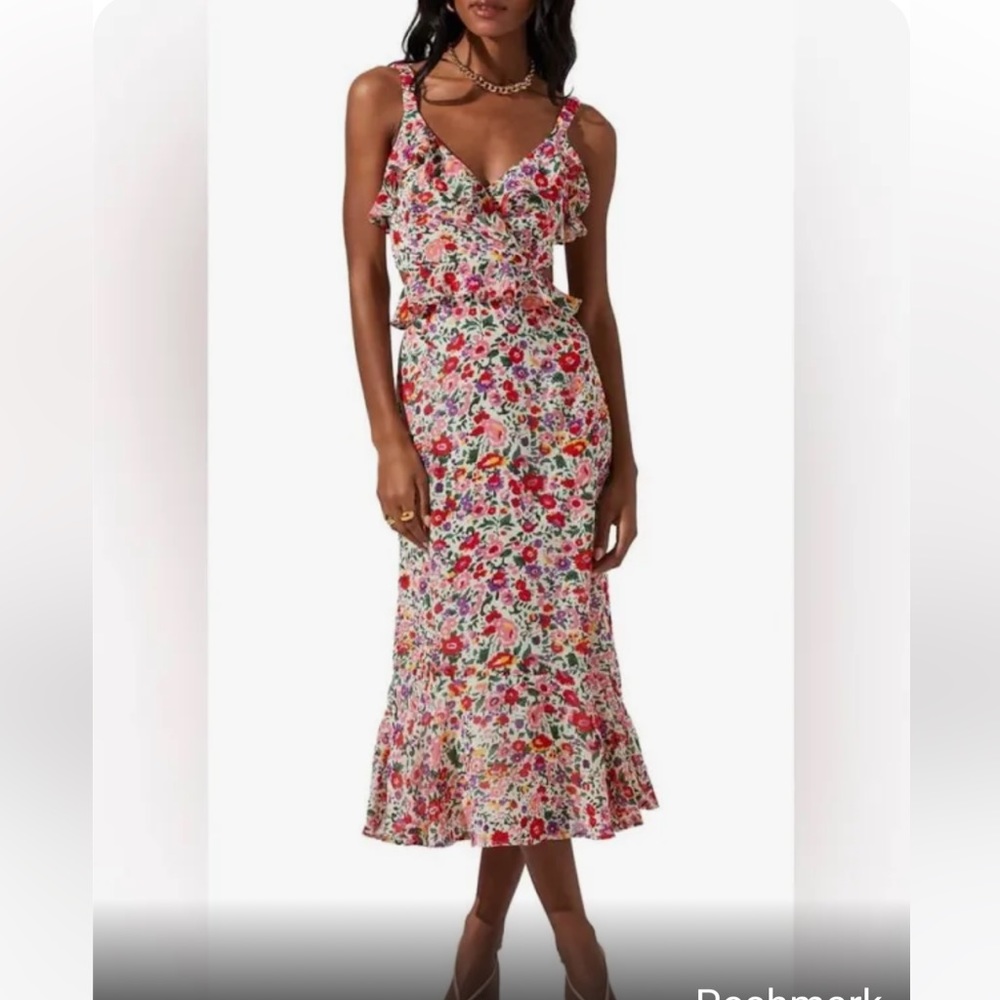 ASTR wildflower dress size small